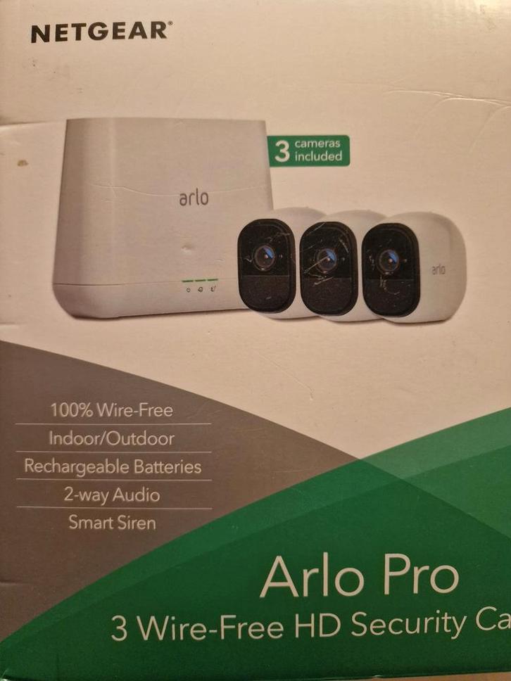 Arlo Pro Draadloze Beveiligingscamera - 3 Camera's, Audio, Tv en Foto, Videobewaking, Zo goed als nieuw, Buitencamera, Ophalen of Verzenden
