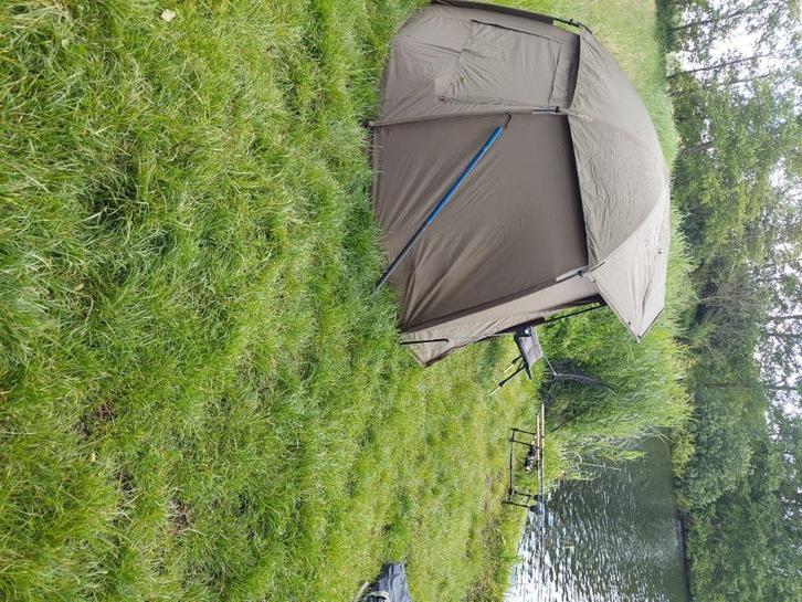 Trakker Tempest 100T + Scul Cap, Watersport en Boten, Hengelsport | Karpervissen, Zo goed als nieuw, Overige typen, Ophalen