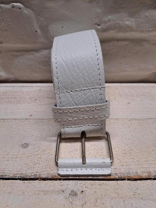 Riem ivoor 80, Kleding | Dames, Riemen en Ceinturen, Zo goed als nieuw, Tailleriem, 80 tot 90 cm, 5 cm of meer, Wit, Echt leder