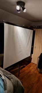 Beamer scherm, Ophalen