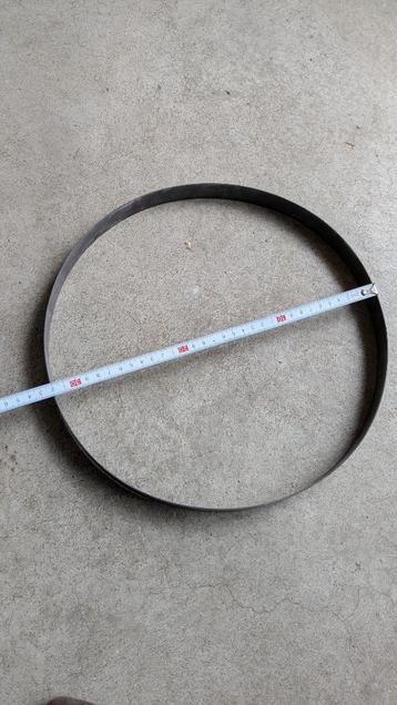 Casting ring 320mm beschikbaar voor biedingen