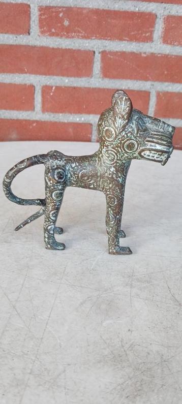 BRONZEN LUIPAARD UIT BENIM  EEN ICONISCH KUNSTWERK 15CM HOOG beschikbaar voor biedingen