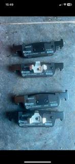 Nieuw in doos Brembo Clio 4 remblokken voorzijde., Ophalen, Nieuw