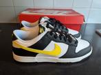 Nike SB Dunk Low Yellow Panda Maat 45, Nike SB Dunk Low, Nieuw, Ophalen of Verzenden, Sneakers of Gympen