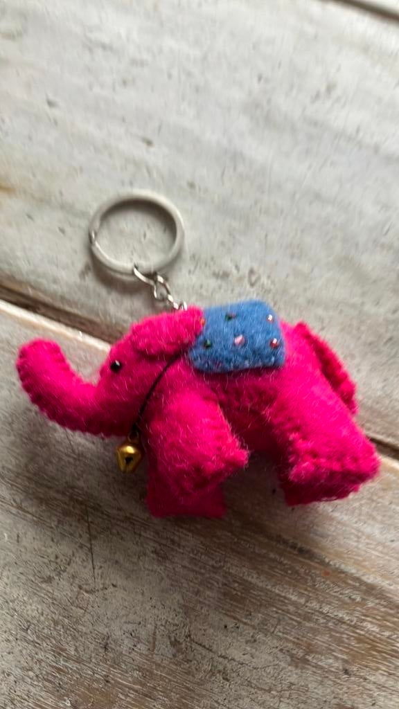 Olifant aan hanger, Ophalen of Verzenden, Zo goed als nieuw, Dier of Natuur