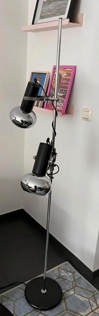 Vintage Herda Vloerlamp met 2 Spots beschikbaar voor biedingen