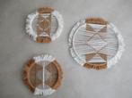 3 Handgemaakte wandhangers terra/crème, Verzenden, Nieuw