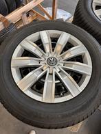 17" Winterbanden Volkswagen Tiguan/Audi Q3/Skoda Kodiaq, Banden en Velgen, 17 inch, Personenwagen, Gebruikt