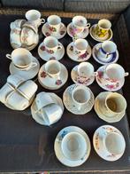 Diverse vintage kopjes en schoteltjes, Ophalen of Verzenden, Gebruikt, Porselein, Kop en/of schotel