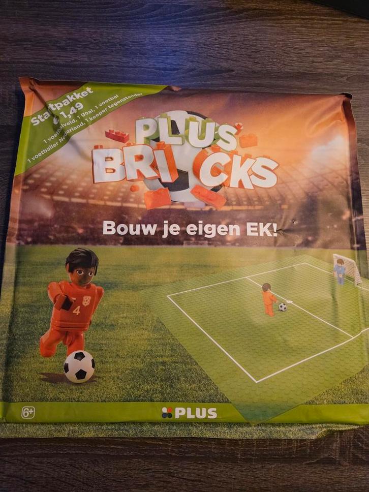 Lego Voetbalstadion - Bouw je eigen EK!, Kinderen en Baby's, Speelgoed | Duplo en Lego, Nieuw, Ophalen of Verzenden