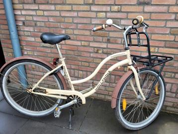 Damesfiets met terugtraprem en Led verlichting. 26 inch.  beschikbaar voor biedingen