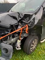 Bedrijfsbusje schade trafic, Ophalen