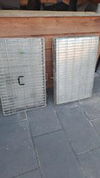 2 grote honden benches SAMEN 50,-, Dieren en Toebehoren, Ophalen, Zo goed als nieuw, 65 tot 100 cm