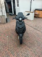 Piaggio Zip iGet, Mat Zwart, bouwjaar 2020, Ophalen, Maximaal 45 km/u, Zip, Zo goed als nieuw