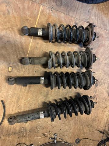 Setje originele veerpoten MX5 nb beschikbaar voor biedingen