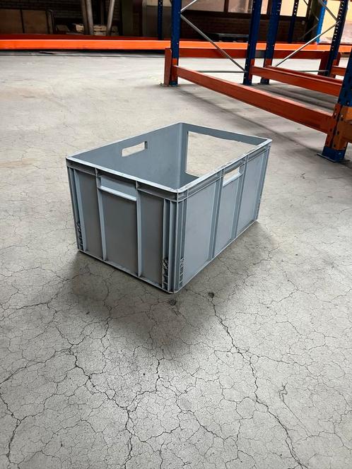 Magazijn stapelbakken met grijpopening - 2 maten, Doe-het-zelf en Verbouw, Kratten en Dozen, Gebruikt, Krat, 50 tot 75 cm, 35 tot 50 cm