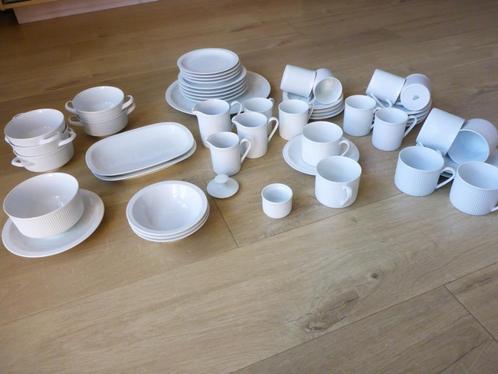 Diverse onderdelen arzberg cannelee servies., Huis en Inrichting, Keuken | Servies, Zo goed als nieuw, Overige typen, Overige stijlen