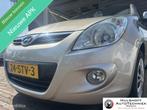 Hyundai i20 1.2i i-Motion NWE APK!/NAP/AIRCO/ELEK.RAMEN/CV, Auto's, Hyundai, Euro 5, 450 kg, Gebruikt, 4 cilinders