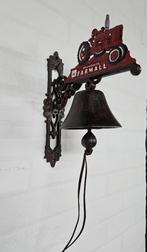MC CORMICK/ deurbel / gietijzer /tractor / FARMALL, Ophalen of Verzenden, Huis en tuin decoratie Marie, Info@huisentuindecoratiemarie.nl