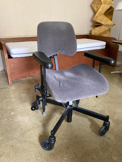 Ergonomische bureaustoel, Huis en Inrichting, Bureaustoelen, Gebruikt, Bureaustoel, Grijs, Ergonomisch, Ophalen