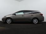 Toyota Auris 1.8 Hybrid Trend | Panoramadak | Navigatie | Ca, Te koop, Zilver of Grijs, 1310 kg, Hatchback