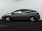 Toyota Auris 1.8 Hybrid Trend | Panoramadak | Navigatie | Ca, Auto's, Toyota, Te koop, Zilver of Grijs, 1310 kg, Hatchback