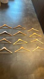 Houten kledinghangers – set van 12 stuks, ., Ophalen of Verzenden, Zo goed als nieuw, .