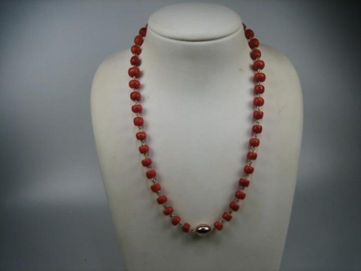 Antiek zeldzaam Bloedkoraal collier uit ca.1860, Sieraden, Tassen en Uiterlijk, Antieke sieraden, Ketting, Goud, Verzenden