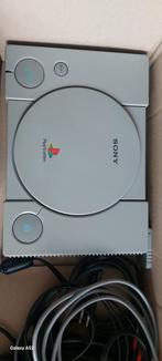 Playstation 1, Spelcomputers en Games, Spelcomputers | Sony PlayStation 1, Ophalen of Verzenden, Gebruikt, Met 2 controllers, Met games