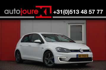 Volkswagen Golf 1.4 TSI GTE Connected Series | Trekhaak | Or beschikbaar voor biedingen