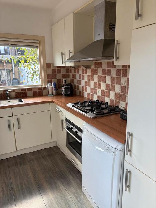 Complete Hoekkeuken met Apparatuur - Zelf Demonteren, Huis en Inrichting, Keuken | Complete keukens, Gebruikt, Hoekkeuken, Crème