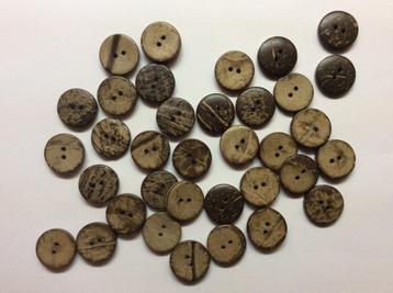 K20) Aanbieding originele houten knopen 1.5cm nu 10 voor 1,5 beschikbaar voor biedingen