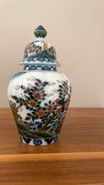 Makkum vaasje 22 cm hoog, Antiek en Kunst, Antiek | Vazen, Ophalen of Verzenden