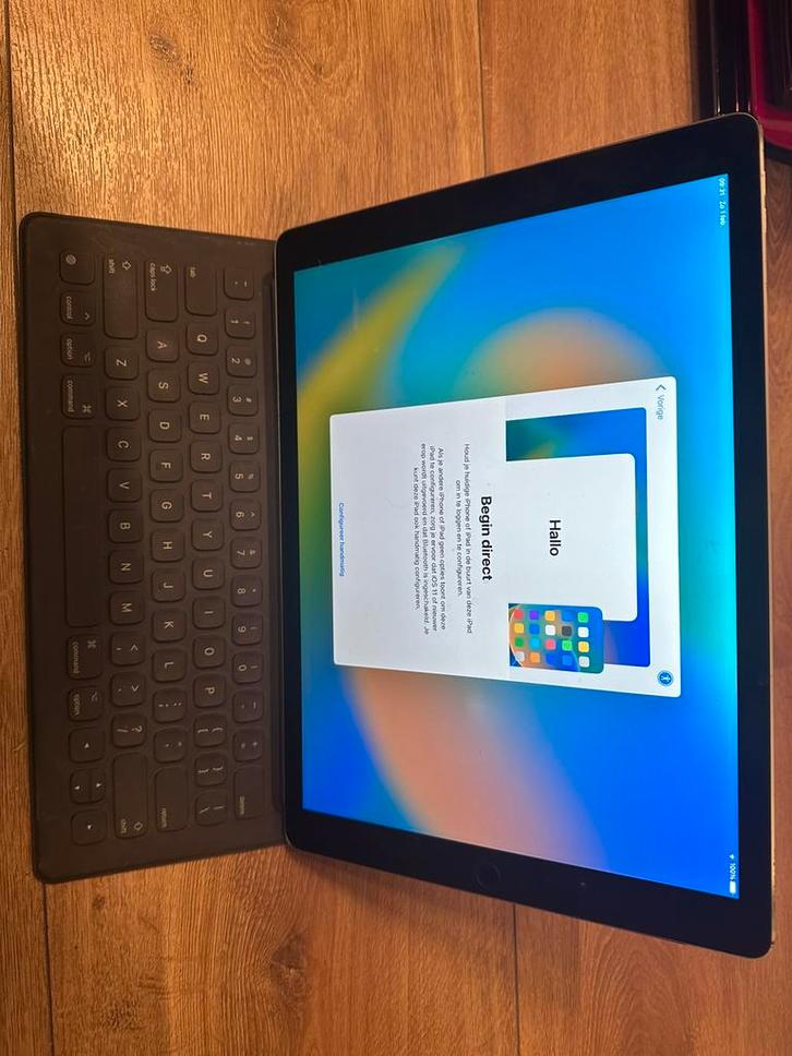 iPad Pro 1 voor onderdelen (locked), Computers en Software, Apple iPads, Niet werkend, Apple iPad Pro, Wi-Fi, 13 inch of meer