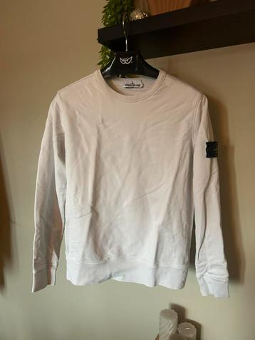 Stone Island trui beschikbaar voor biedingen