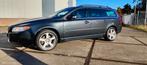 Volvo V70 2.0 T 2010 Grijs, Auto's, Voorwielaandrijving, Euro 5, 1800 kg, Zwart