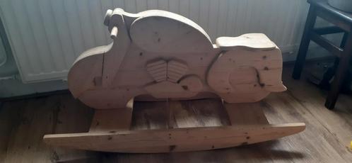 Uniek houten Hobbelpaard / hobbelmotor vtwin 2 cilinder, Kinderen en Baby's, Speelgoed | Hobbelfiguren, Zo goed als nieuw, Ophalen