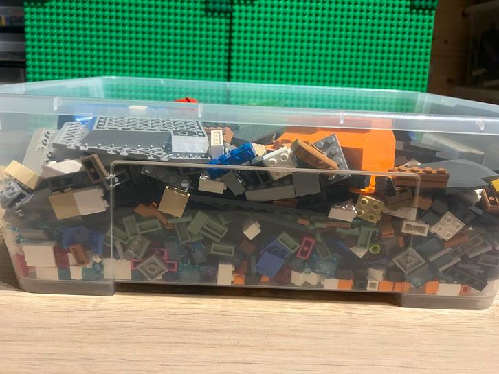 Lego bak te koop, Kinderen en Baby's, Speelgoed | Duplo en Lego, Zo goed als nieuw, Lego, Losse stenen, Ophalen of Verzenden