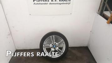 Velg + Band van een BMW 3-Serie beschikbaar voor biedingen