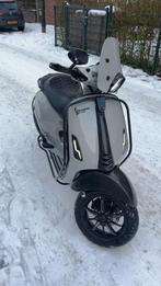 Vespa sprint full malossi 2022 80cc, Fietsen en Brommers, Scooters | Vespa, Ophalen, Maximaal 45 km/u, Vespa S, Zo goed als nieuw