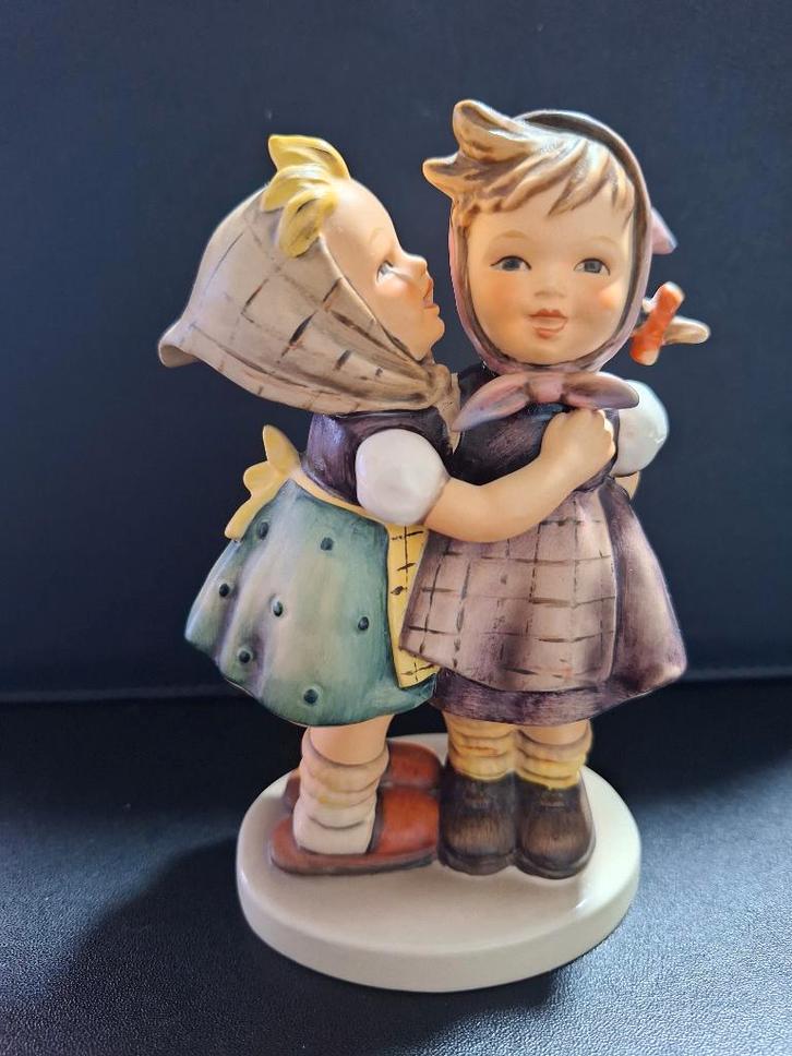 Hummels, Verzamelen, Beelden en Beeldjes, Zo goed als nieuw, Ophalen of Verzenden