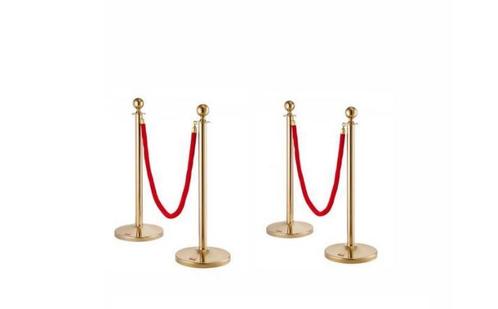 Gouden afzetpaaltjes huren ?, Sieraden, Tassen en Uiterlijk, Oorbellen, Zo goed als nieuw, Goud, Rood, Ophalen of Verzenden