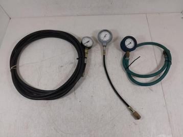 3 stk. luchtdrukmeters, manometers met slang. beschikbaar voor biedingen