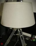 Driepoot tafellamp, 50 tot 75 cm, Metaal, Ophalen of Verzenden, Zo goed als nieuw