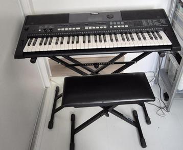 YAMAHA PSR E433 - Keyboard beschikbaar voor biedingen