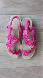 Sandalen. Fuchsia. Bloemen., Kleding | Dames, Schoenen, Ophalen of Verzenden, Nieuw, Roze, Sandalen of Muiltjes