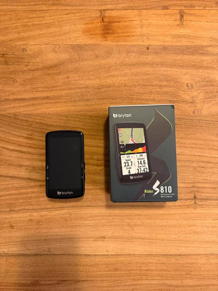 Bryton Rider 810 E - Fietscomputer, Fietsen en Brommers, Fietsaccessoires | Fietscomputers, Zo goed als nieuw, Cadanssensor, Ophalen of Verzenden