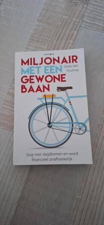 Oeds-Jan Postma - Miljonair met een gewone baan, Boeken, Psychologie, Zo goed als nieuw, Ophalen of Verzenden