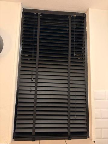 2 Zwarte HOUTEN Jaloezieën 180x80 - Opknapper beschikbaar voor biedingen