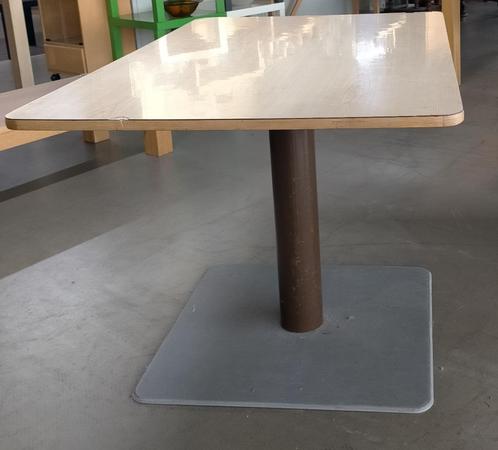 knutsel. eetkamer hobby tafel met stevige ijzeren kolomvoet, Huis en Inrichting, Tafels | Eettafels, Gebruikt, 50 tot 100 cm, 100 tot 150 cm